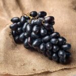 Black Grapes